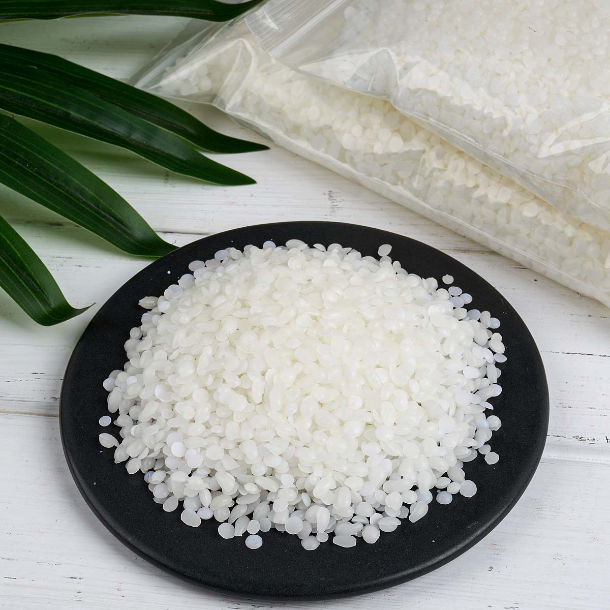 200g-1000g White Beeswax Pure  - огляд і ціна Candle Supplies Tins